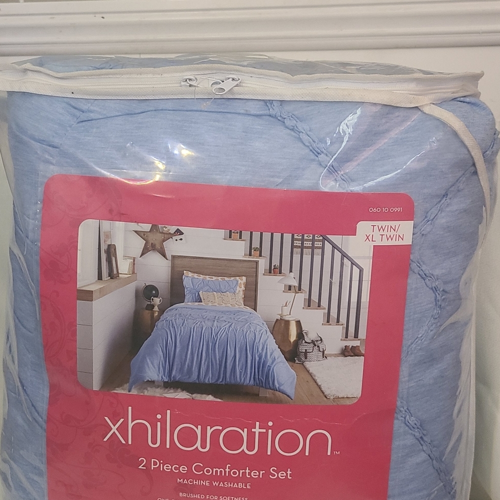 Blue Twin comforter